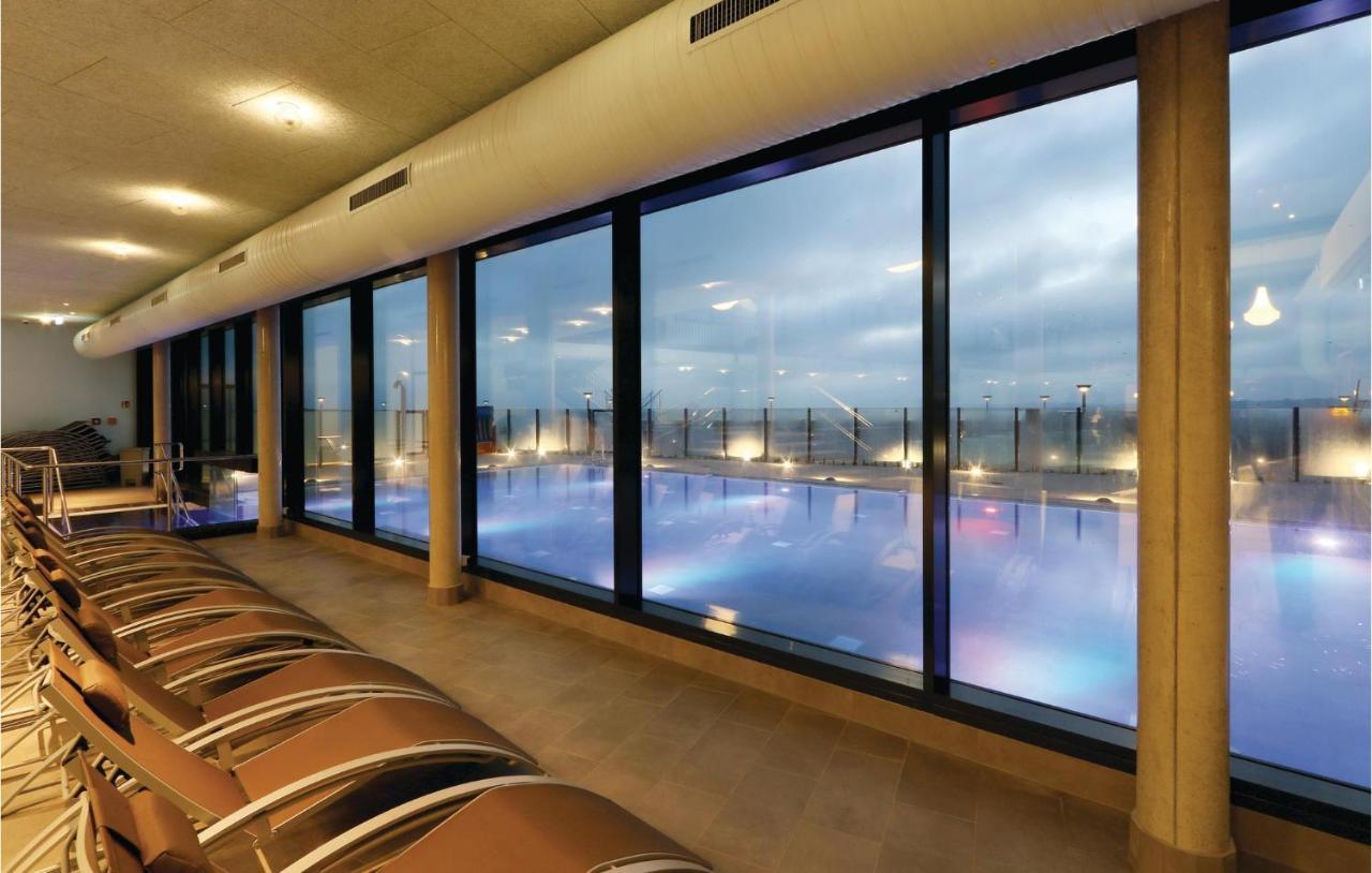 Cozy Apartment In Luebeck Travemuende With Sauna エクステリア 写真